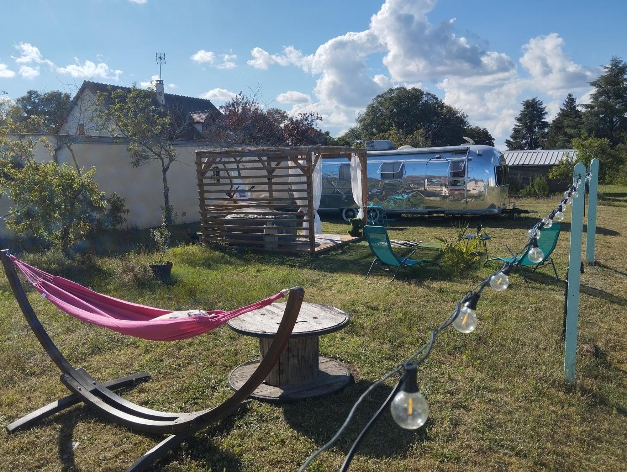 Vintage Camp Hotell Chabris Eksteriør bilde